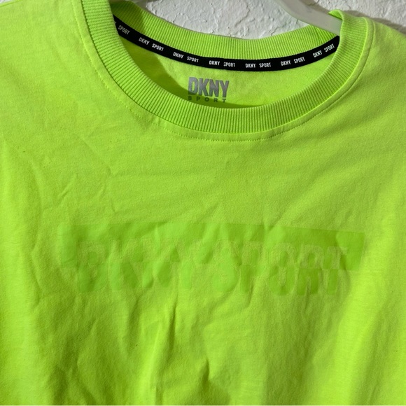DKNY Lime Green Sports Crop Top - XS - NWT - Picture 2 of 10